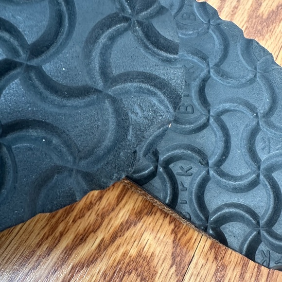 Birkenstock Madrid Big Buckle Rivet Logo Taupe Velvet Narrow. - Picture 9 of 10